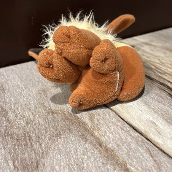 Eeveee Pokémon plush - Picture 5 of 5